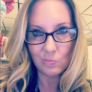 Meet your Posher, Kristin